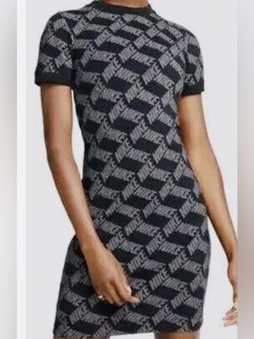 Nike Dress Womens Medium Black Essential Printed Bodycon AOP DV0021-010